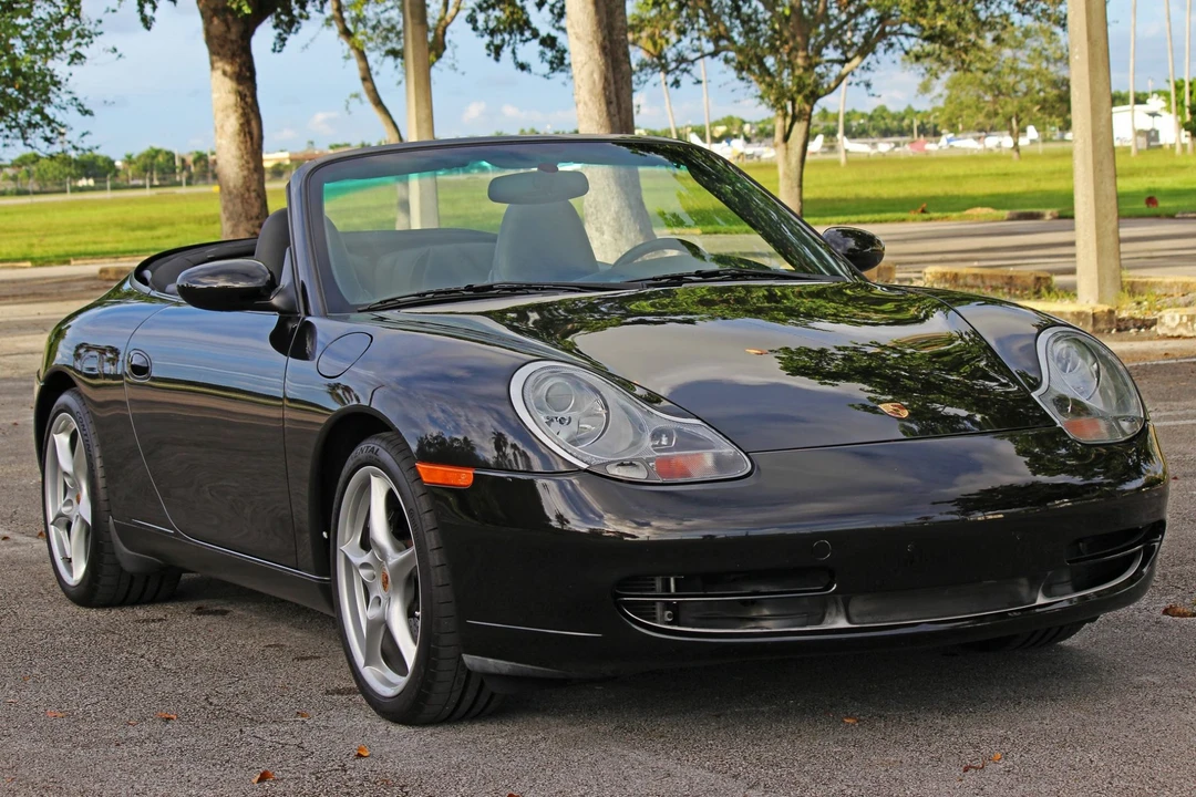 2001 Porsche 996 Carrera - Image 27 of 31