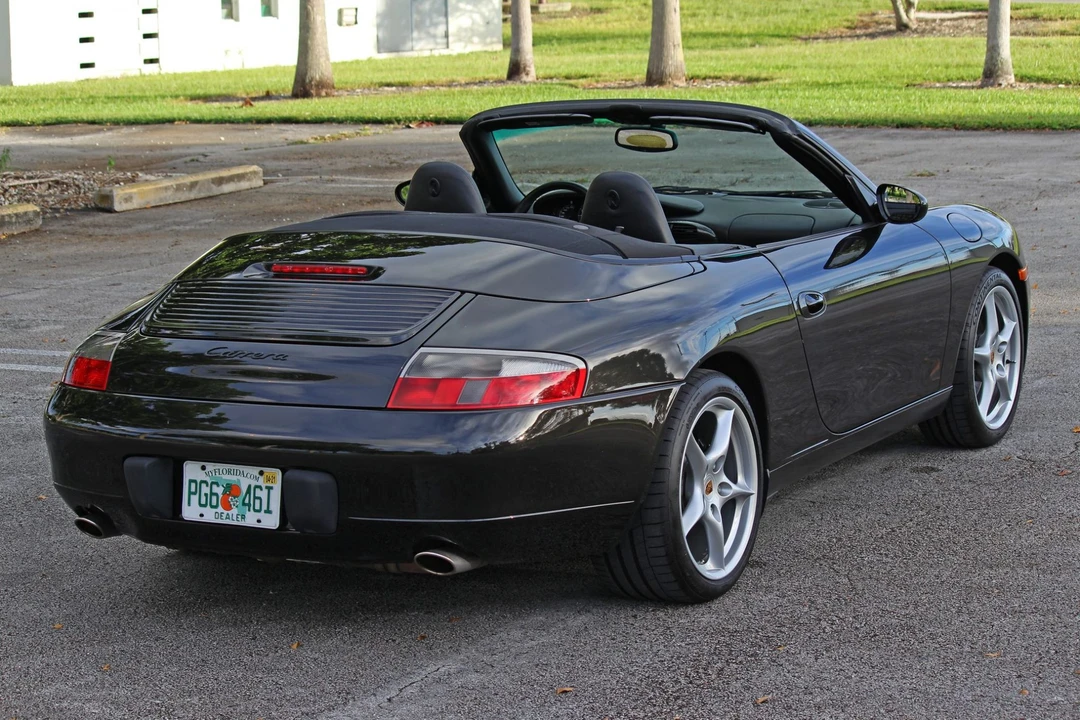 2001 Porsche 996 Carrera - Image 21 of 31