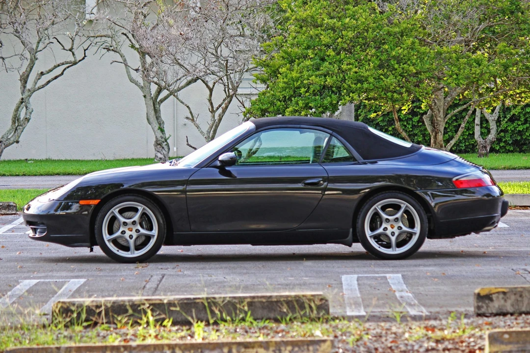 2001 Porsche 996 Carrera - Image 14 of 31