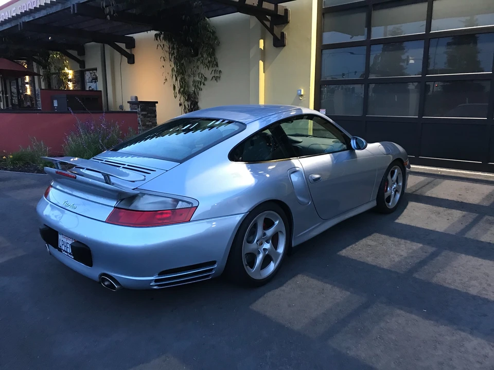 2001 Porsche 996 Turbo - Image 17 of 31