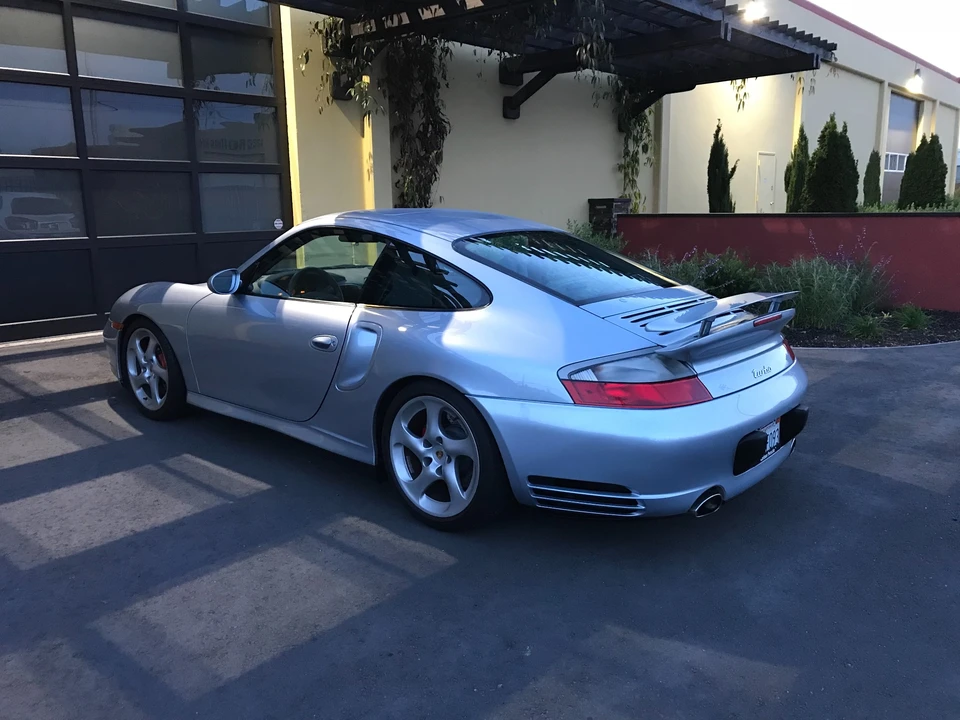 2001 Porsche 996 Turbo - Image 15 of 31