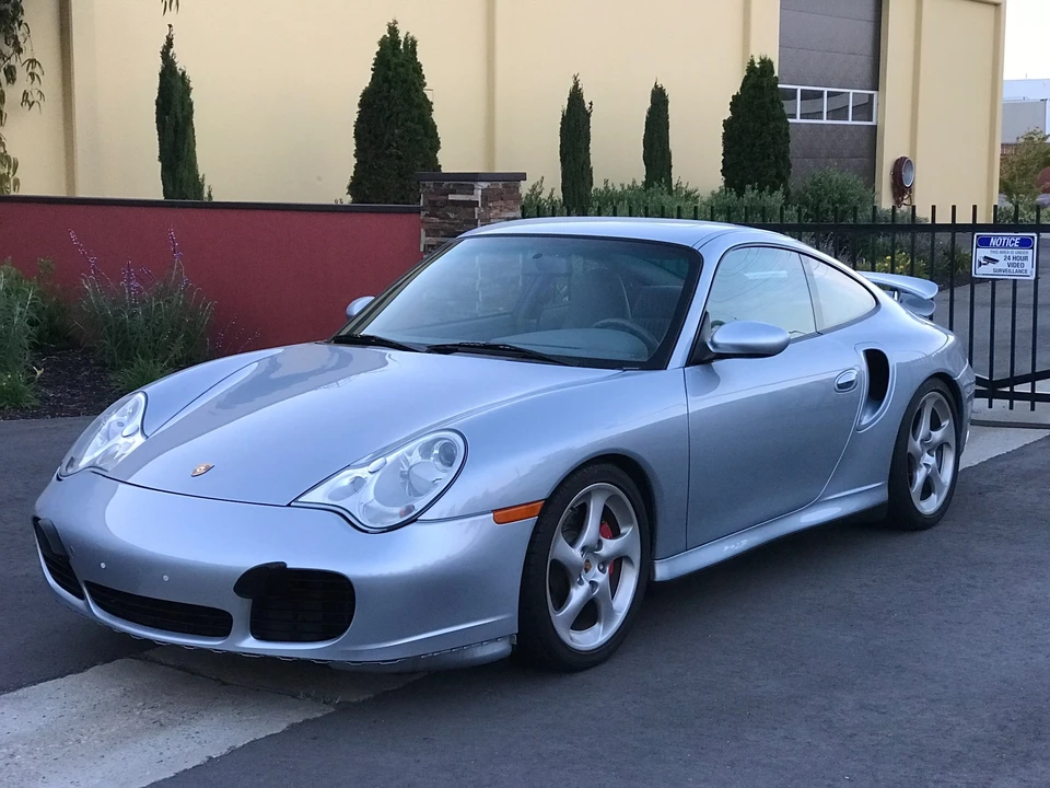 2001 Porsche 996 Turbo - Image 9 of 31