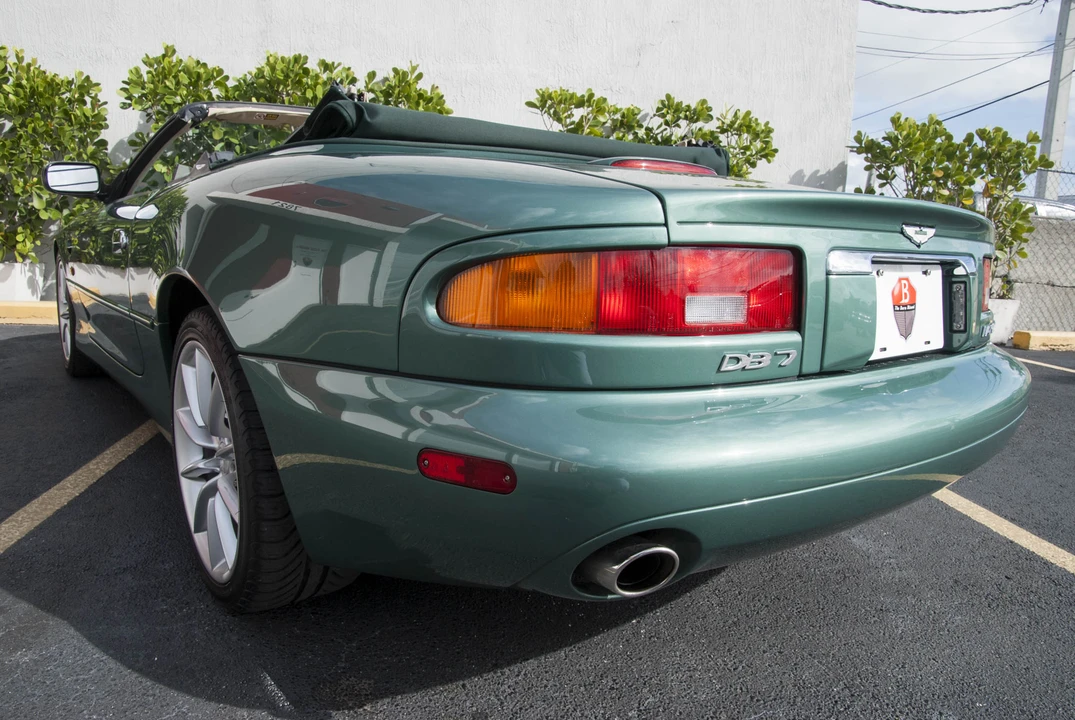 2002 Aston Martin DB7 Vantage - Image 22 of 31