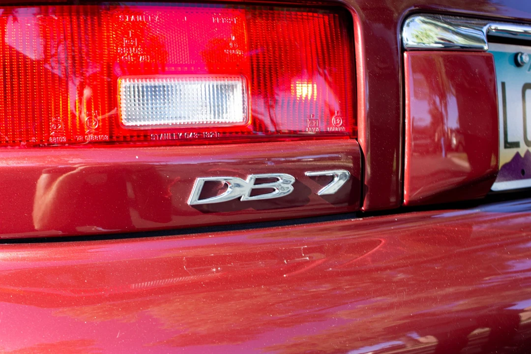 2002 Aston Martin DB7 Vantage - Image 31 of 31
