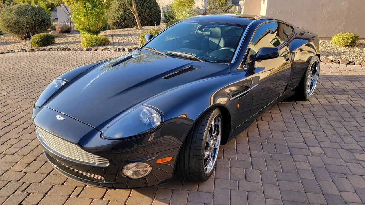 2002 Aston Martin Vanquish 1st Gen - Image 7 of 31