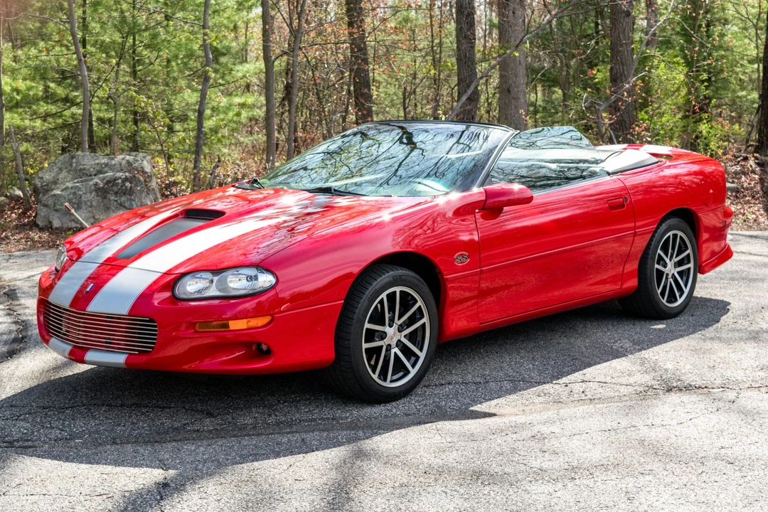2002 Chevrolet Camaro SS 4th Gen - Image 2 of 31