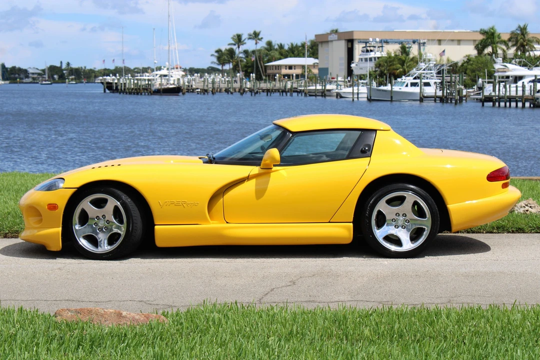 2002 Dodge Viper 2nd Gen - Image 11 of 31