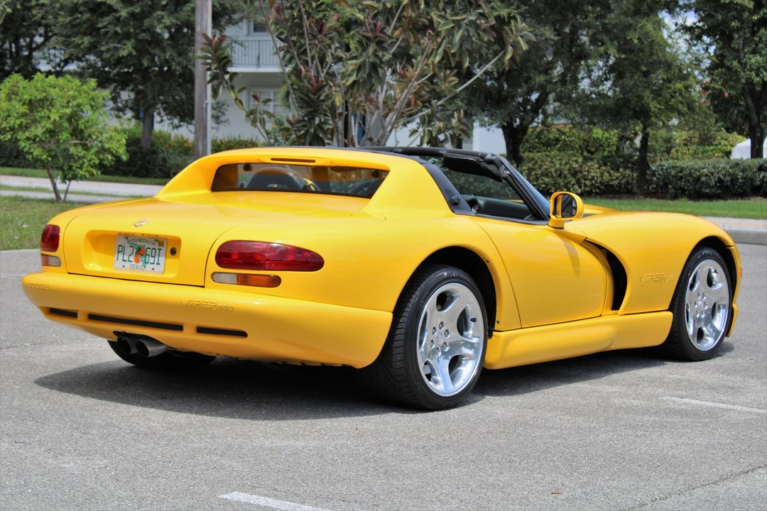 2002 Dodge Viper 2nd Gen - Image 5 of 31