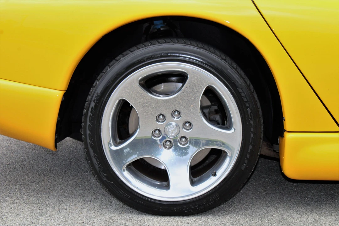 2002 Dodge Viper 2nd Gen - Image 15 of 31