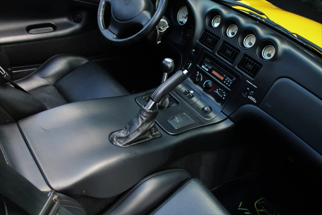 2002 Dodge Viper 2nd Gen - Image 31 of 31