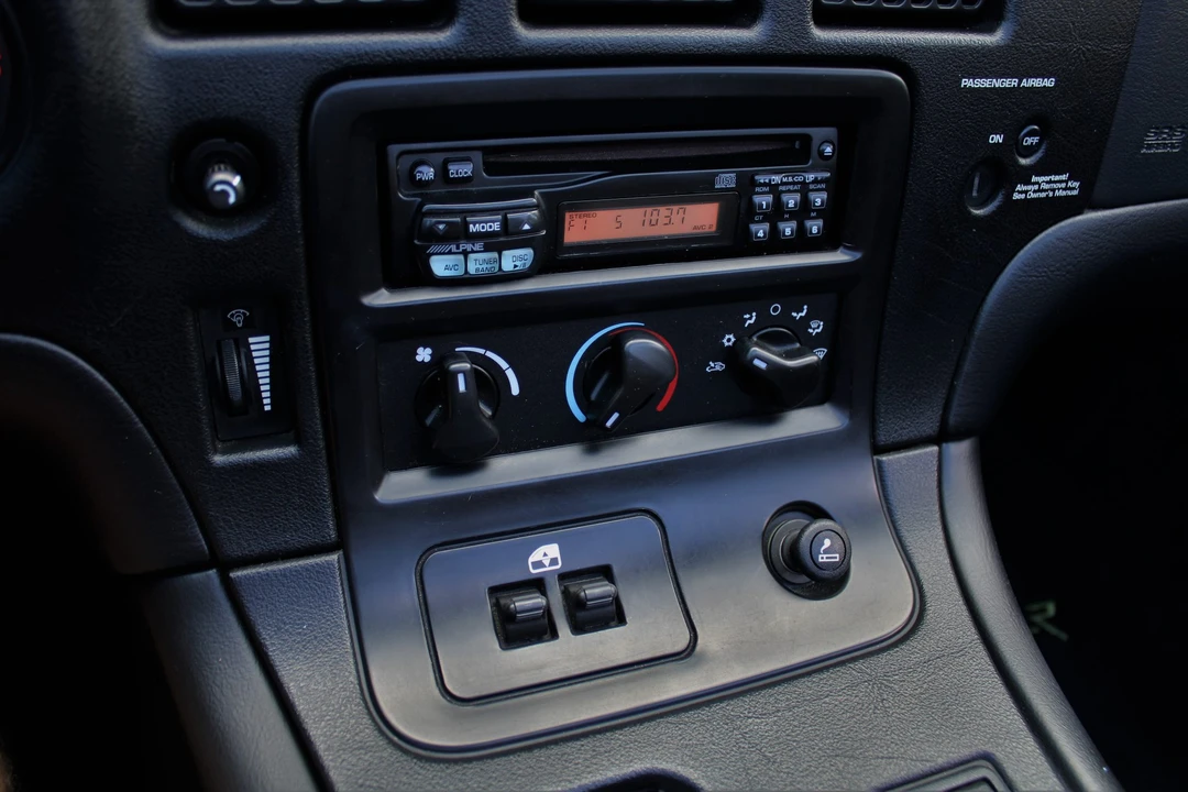 2002 Dodge Viper 2nd Gen - Image 25 of 31