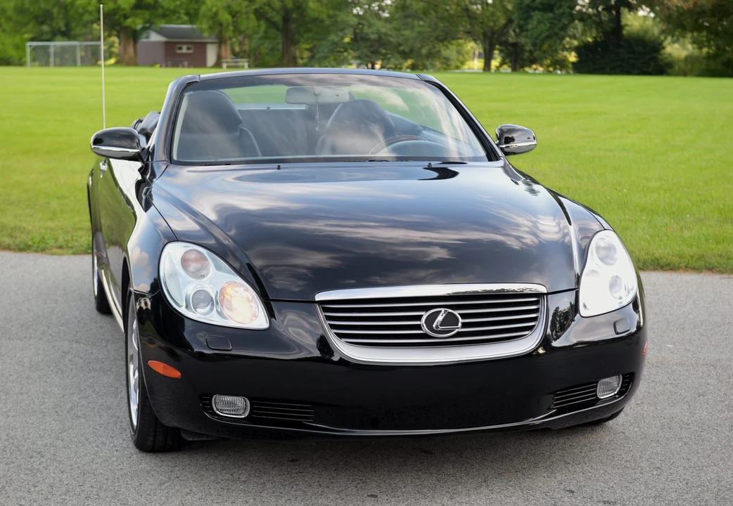 2002 Lexus SC430 - Image 13 of 31