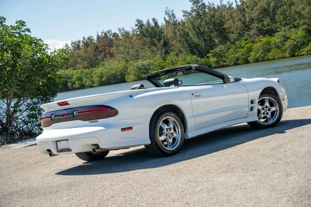2002 Pontiac Firebird Trans Am 4th Gen - Image 9 of 31