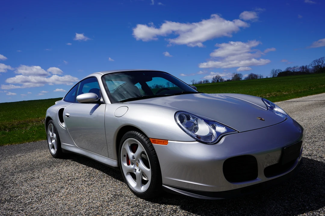 2002 Porsche 996 Turbo - Image 14 of 31
