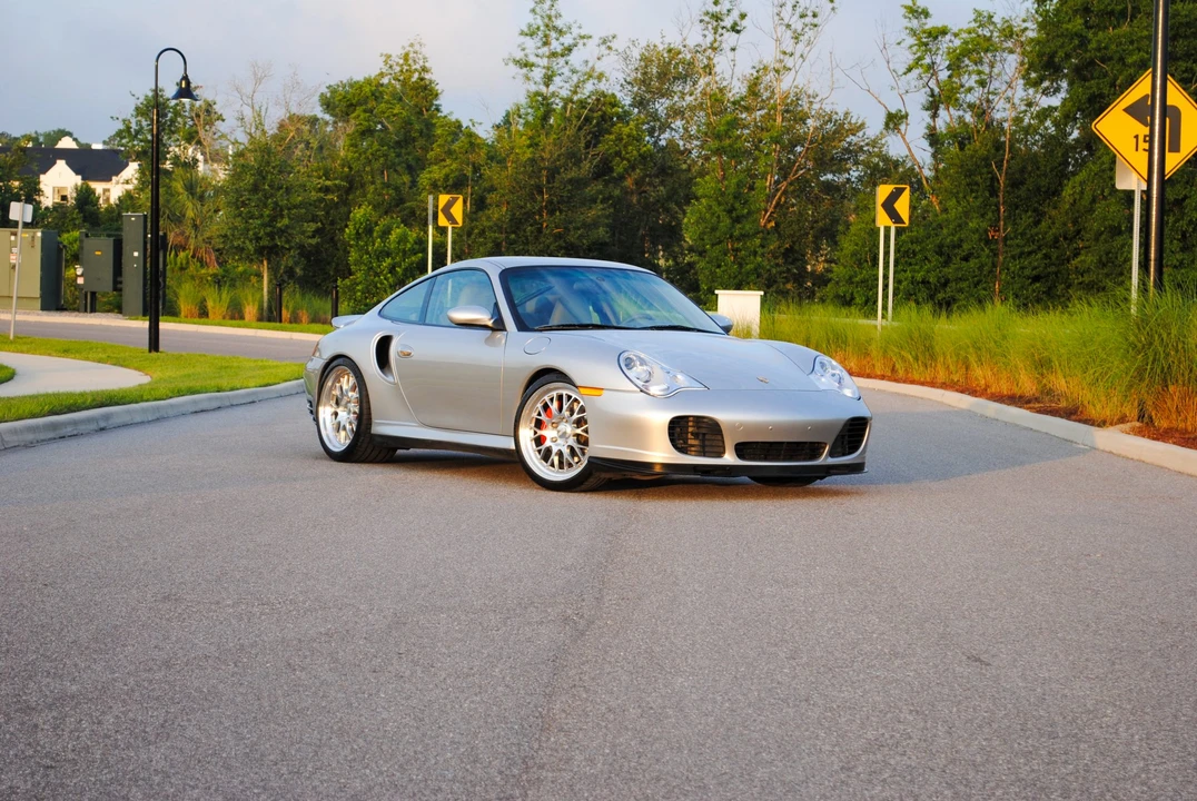2002 Porsche 996 Turbo - Image 7 of 31