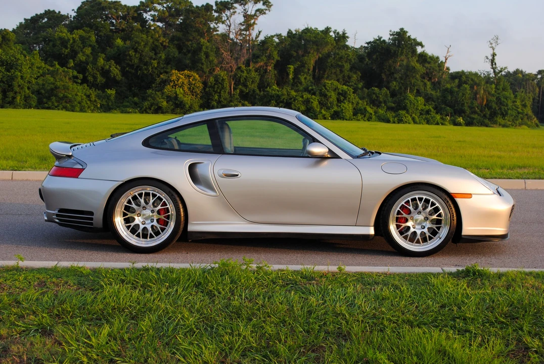 2002 Porsche 996 Turbo - Image 2 of 31