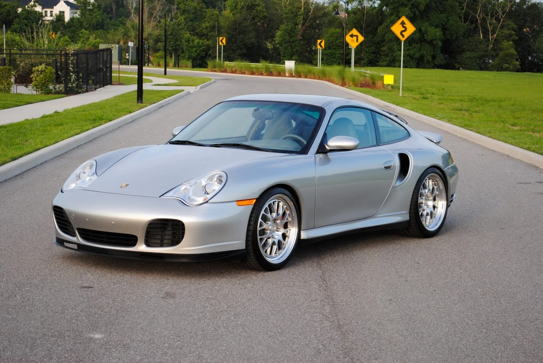2002 Porsche 996 Turbo - Image 11 of 31