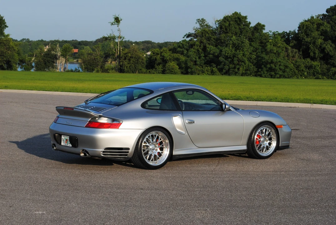2002 Porsche 996 Turbo - Image 19 of 31