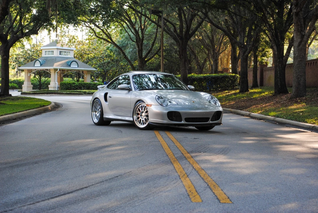 2002 Porsche 996 Turbo - Image 8 of 31