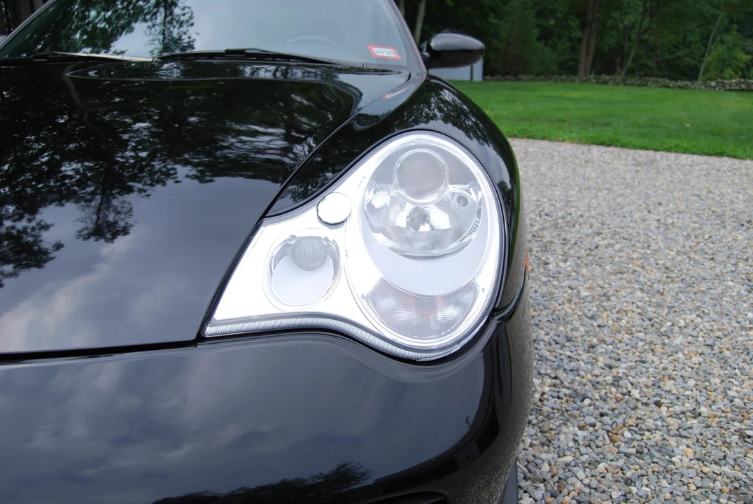 2002 Porsche 996 Turbo - Image 27 of 31