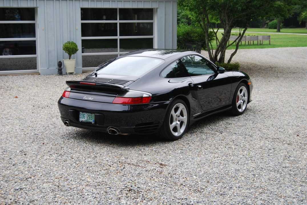 2002 Porsche 996 Turbo - Image 9 of 31