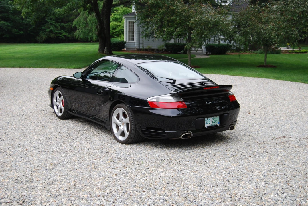 2002 Porsche 996 Turbo - Image 10 of 31