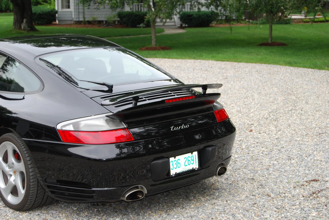 2002 Porsche 996 Turbo - Image 28 of 31