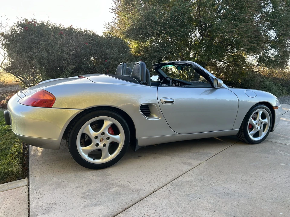 2002 Porsche 986 Boxster S - Image 25 of 31