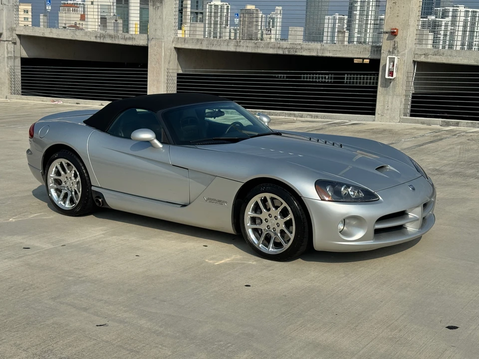 2003 Dodge Viper 3rd Gen - Image 20 of 31