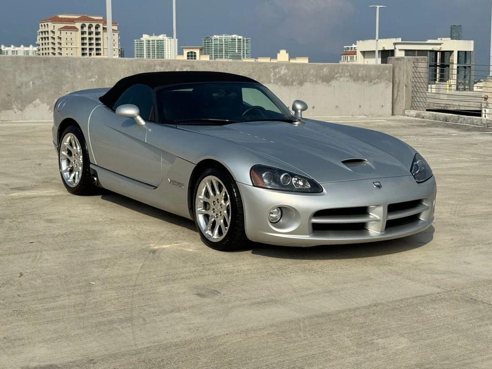 2003 Dodge Viper 3rd Gen - Image 22 of 31