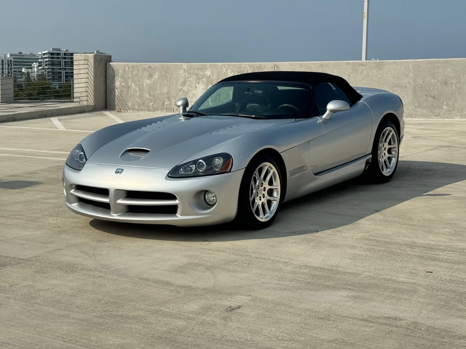 2003 Dodge Viper 3rd Gen - Image 3 of 31