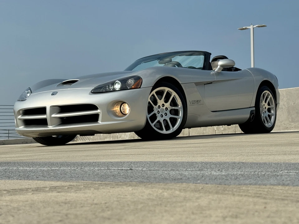 2003 Dodge Viper 3rd Gen - Image 27 of 31