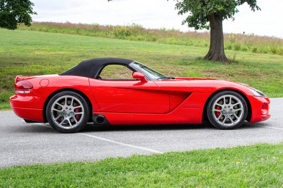 2003 Dodge Viper 3rd Gen - Image 23 of 31