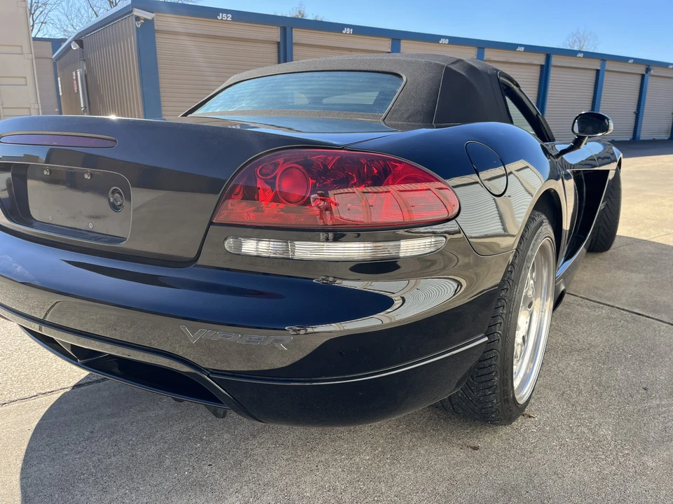 2003 Dodge Viper 3rd Gen - Image 21 of 31