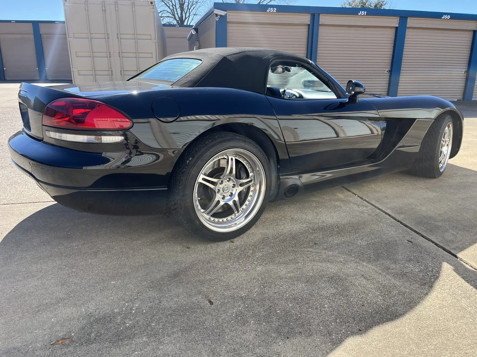 2003 Dodge Viper 3rd Gen - Image 14 of 31
