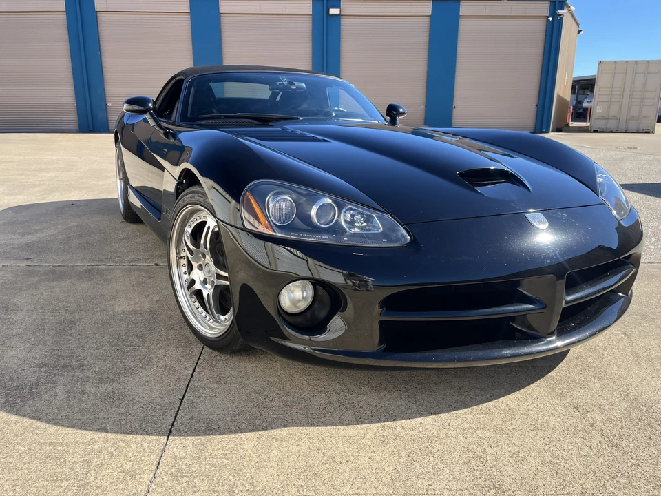 2003 Dodge Viper 3rd Gen - Image 17 of 31