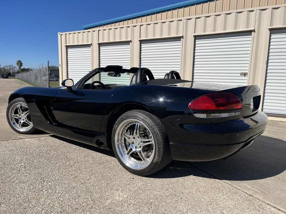 2003 Dodge Viper 3rd Gen - Image 4 of 31
