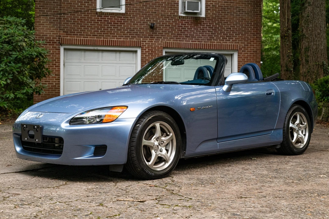 2003 Honda AP1 S2000 - Image 2 of 31