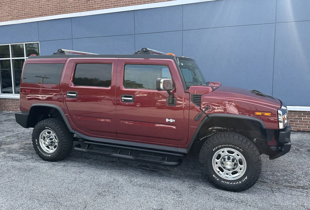 2003 Hummer Hummer H2 - Image 2 of 31