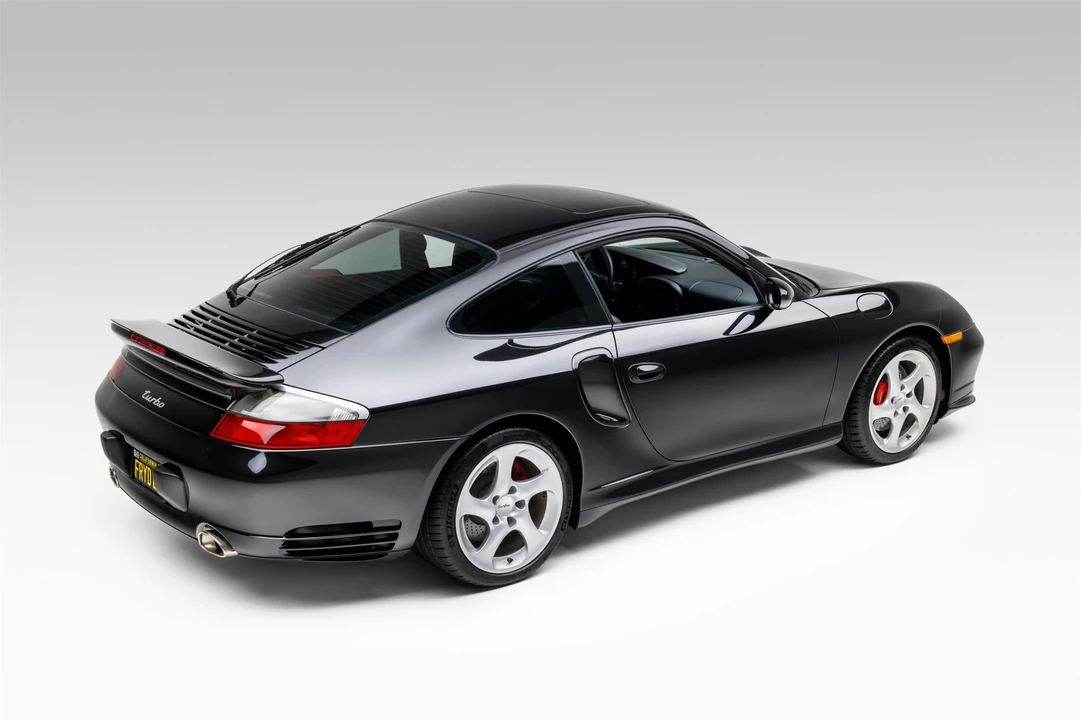 2003 Porsche 996 Turbo - Image 17 of 31