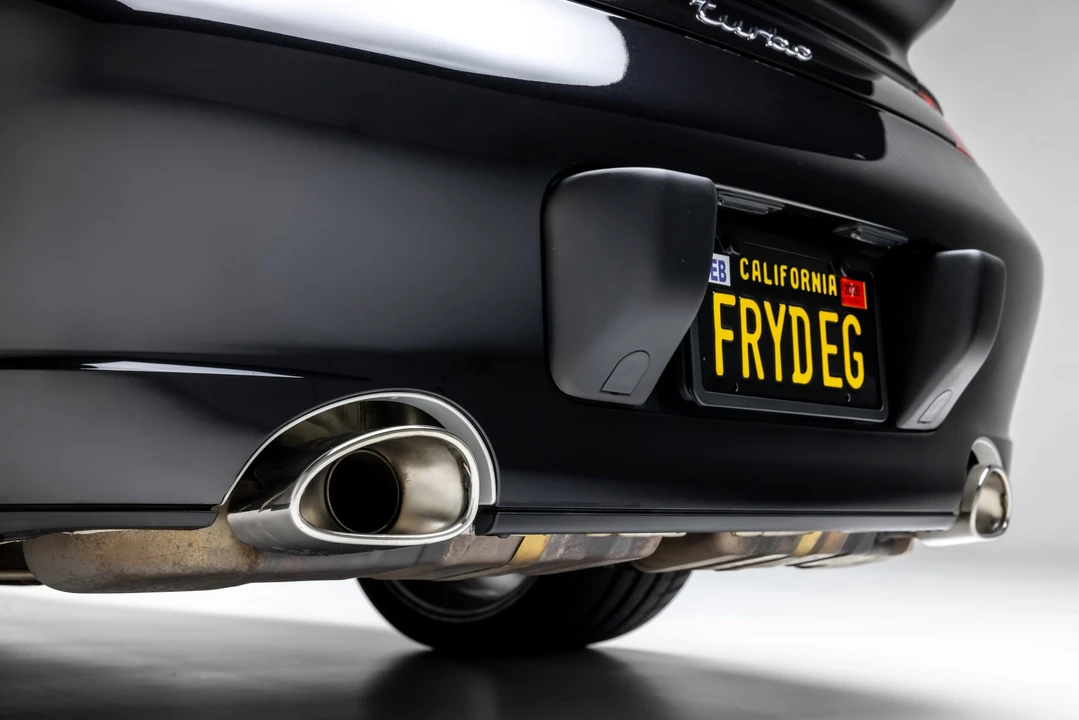 2003 Porsche 996 Turbo - Image 25 of 31
