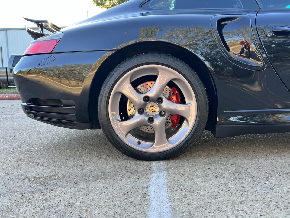 2003 Porsche 996 Turbo - Image 20 of 31