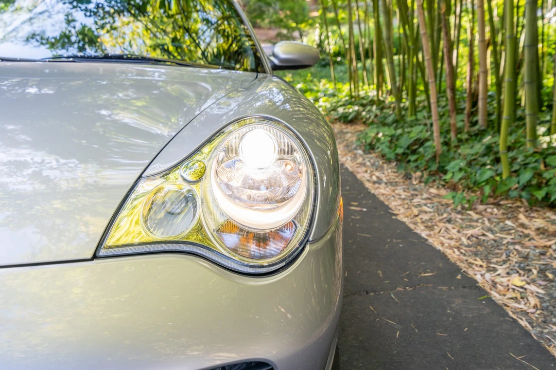 2003 Porsche 996 Turbo - Image 14 of 31