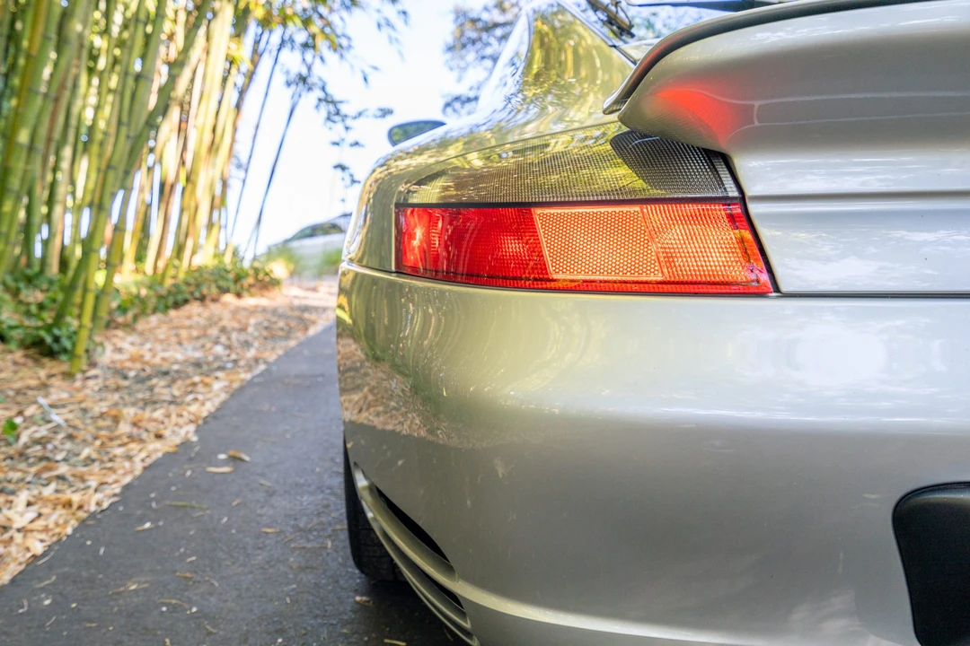 2003 Porsche 996 Turbo - Image 26 of 31