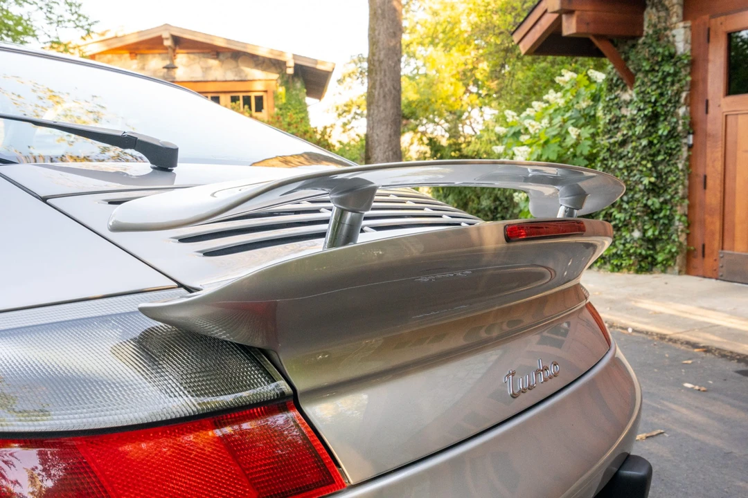 2003 Porsche 996 Turbo - Image 28 of 31