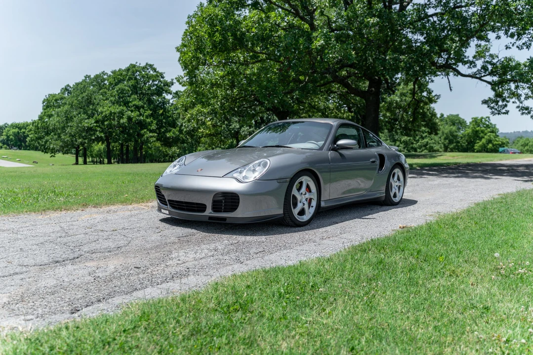 2003 Porsche 996 Turbo - Image 11 of 31