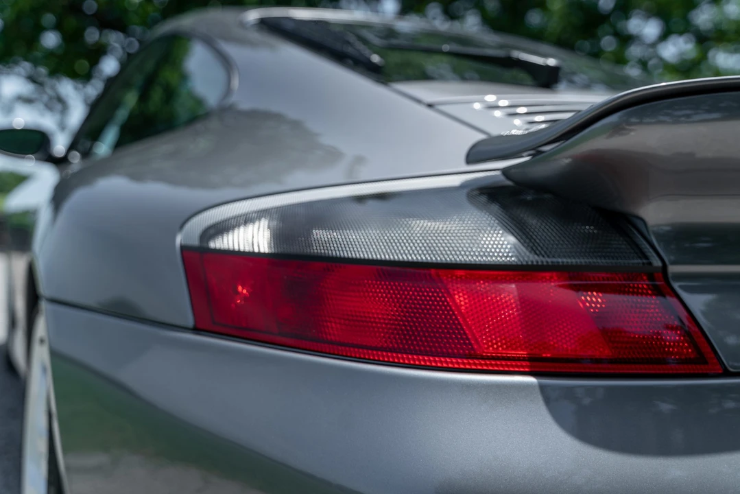 2003 Porsche 996 Turbo - Image 19 of 31