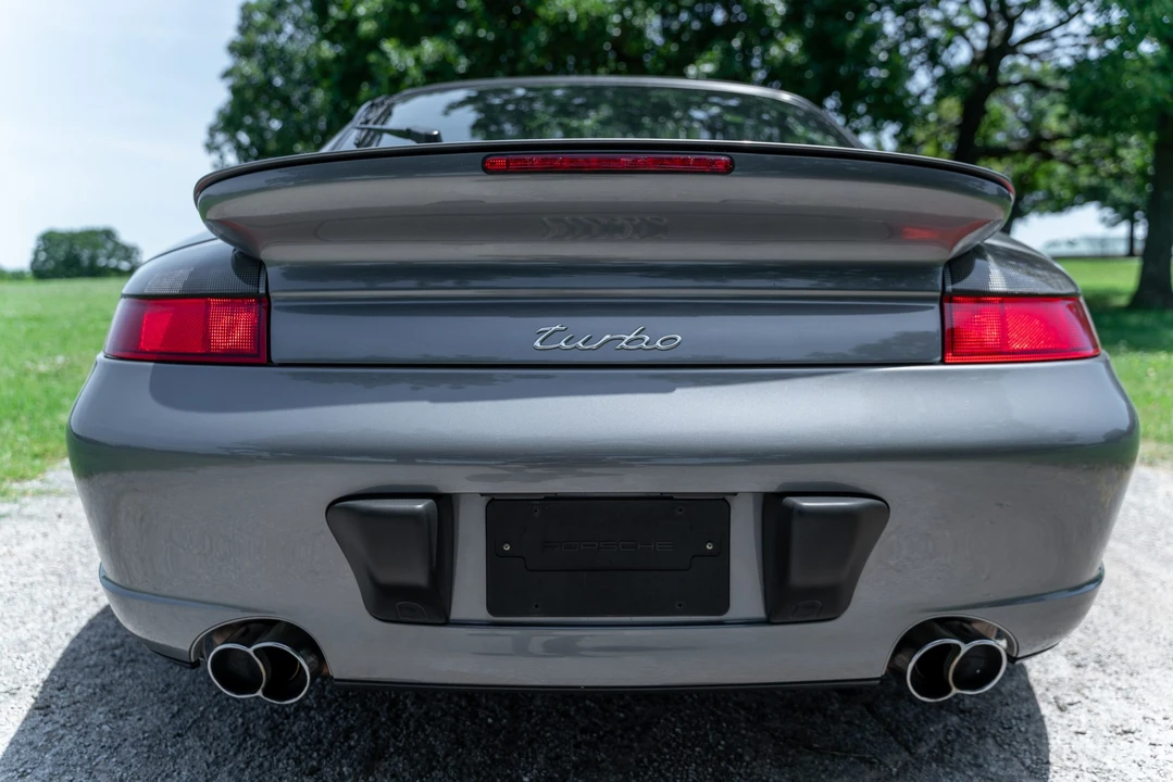 2003 Porsche 996 Turbo - Image 20 of 31