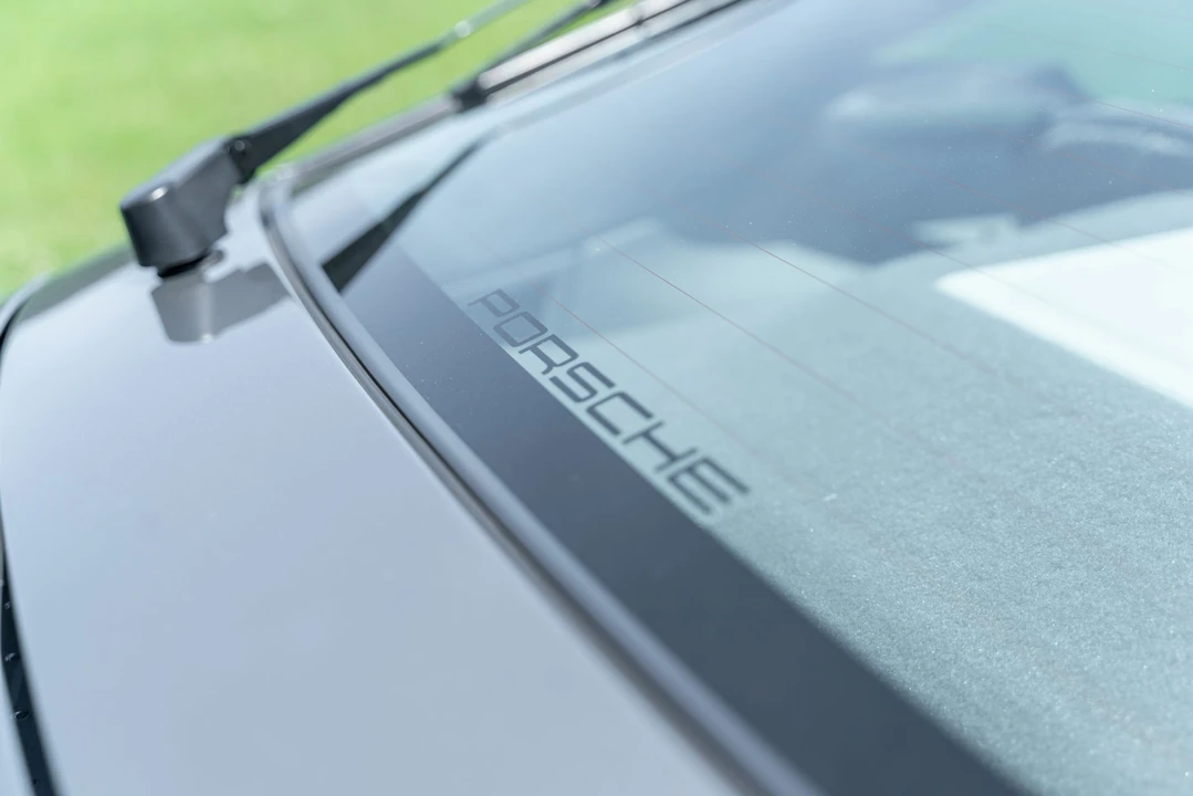 2003 Porsche 996 Turbo - Image 25 of 31