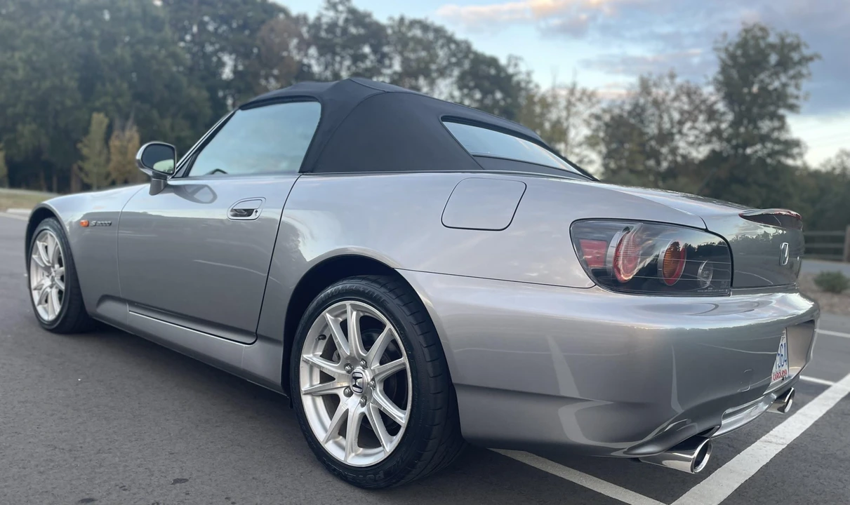 2004 Honda AP2 S2000 - Image 14 of 31